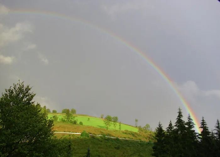 Flat In With Garden Apartman